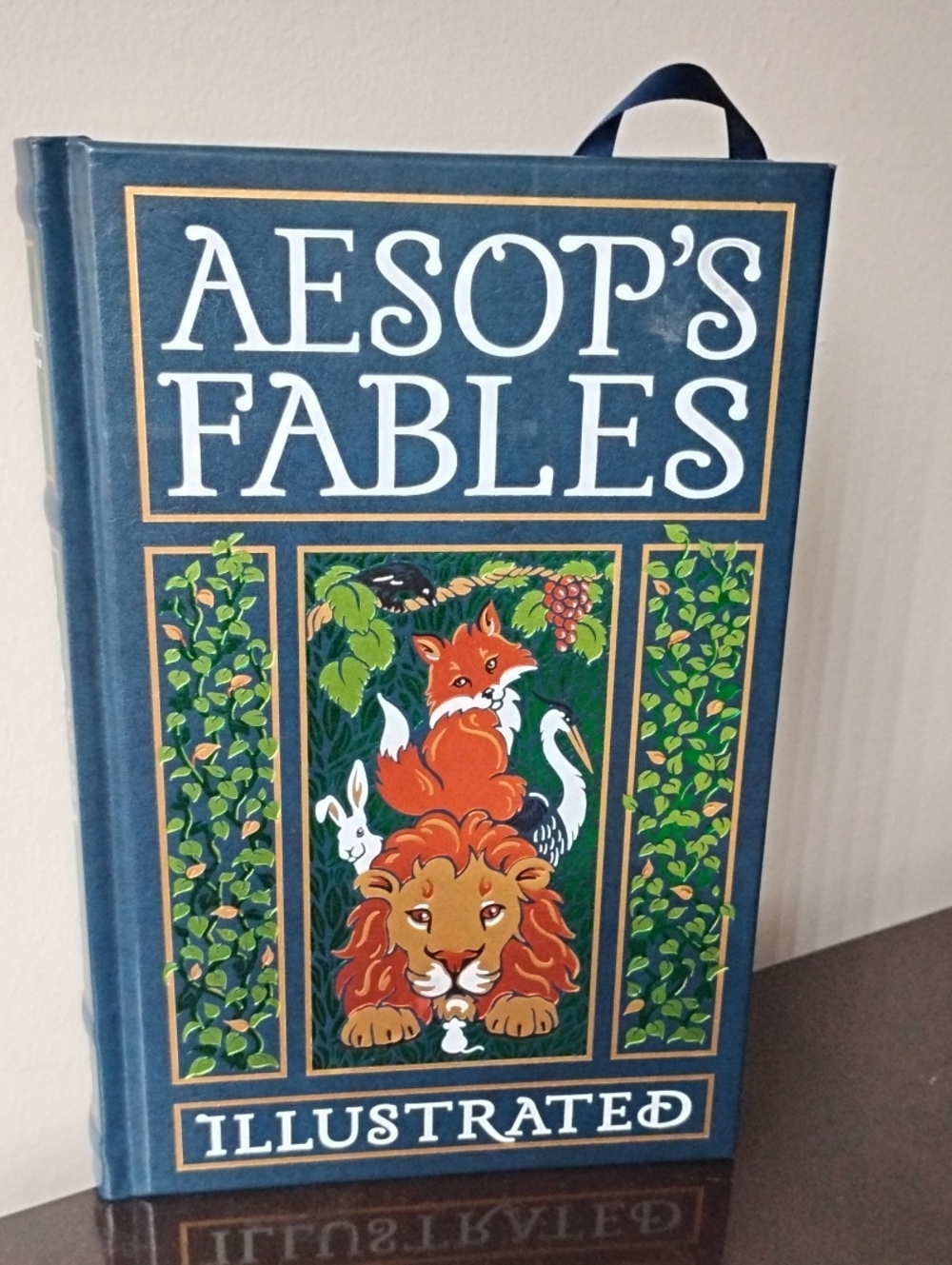 Aesop's Fables Illustrated Hardcover Edition